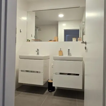 Apartment J&l